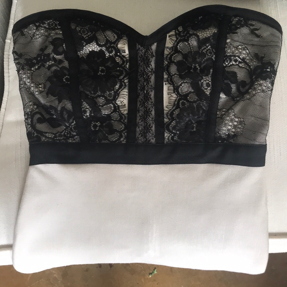 Lace Bodycon - Picture 3 of 3